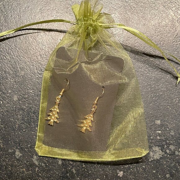Christmas Tree Dangle Earrings (NWOT) - Picture 6 of 6